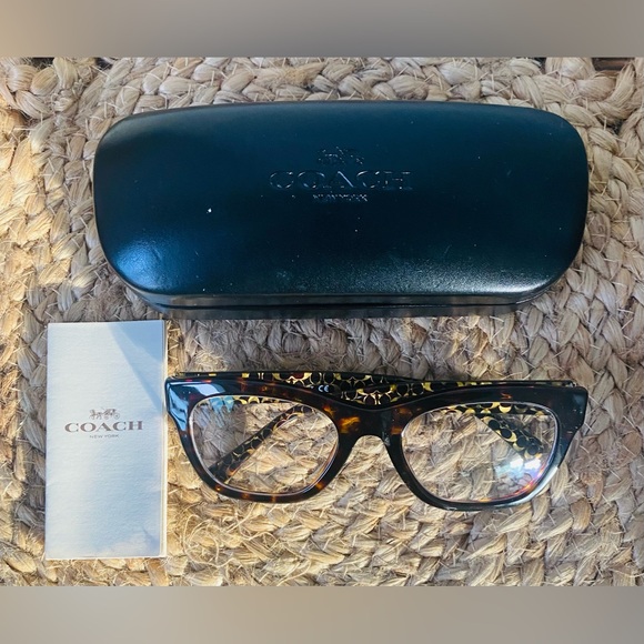 EUC Coach Women's Tortoise Shell Glasses - Picture 4 of 6